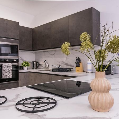 Your Overseas Home In Malta! Żabbar エクステリア 写真